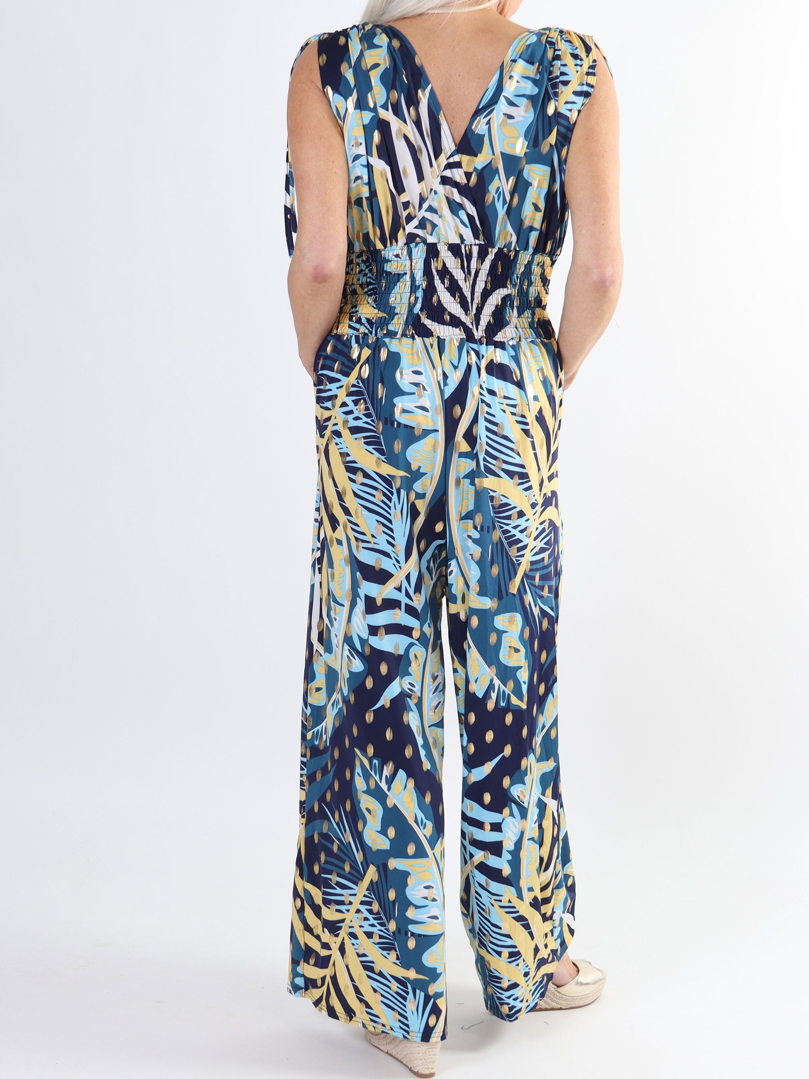 Pams Forest Jumpsuit N/S - Plus size buksedragt med bladmønster